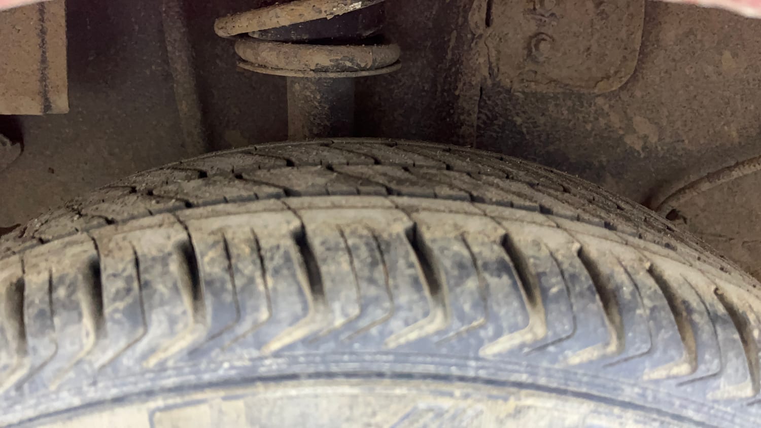 Used 2021 Tata Tiago XZA Plus Petrol Automatic tyres RIGHT REAR TYRE TREAD VIEW