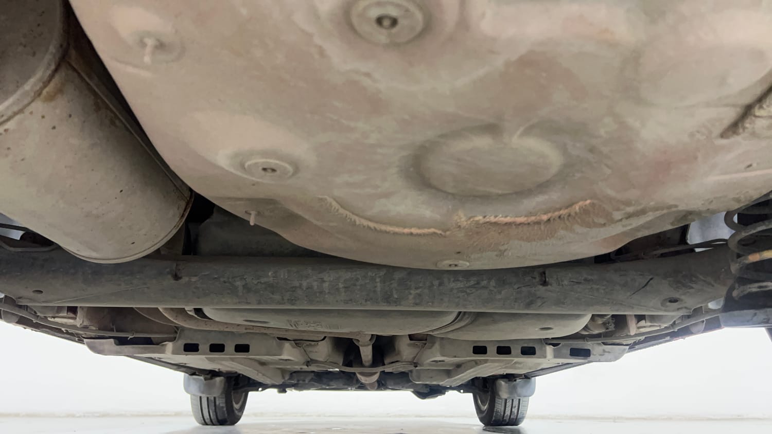 Used 2016 Volkswagen Polo Highline1.2L (P) Petrol Manual extra REAR UNDERBODY VIEW (TAKEN FROM REAR)