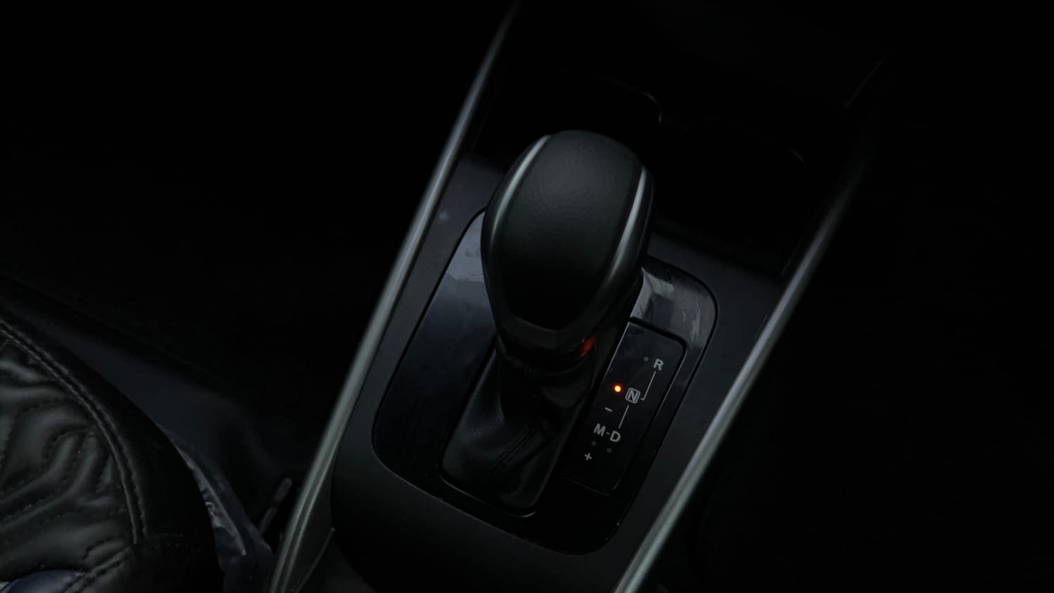 Used 2022 Maruti Suzuki Baleno Alpha AGS Petrol Automatic interior GEAR  KNOB VIEW
