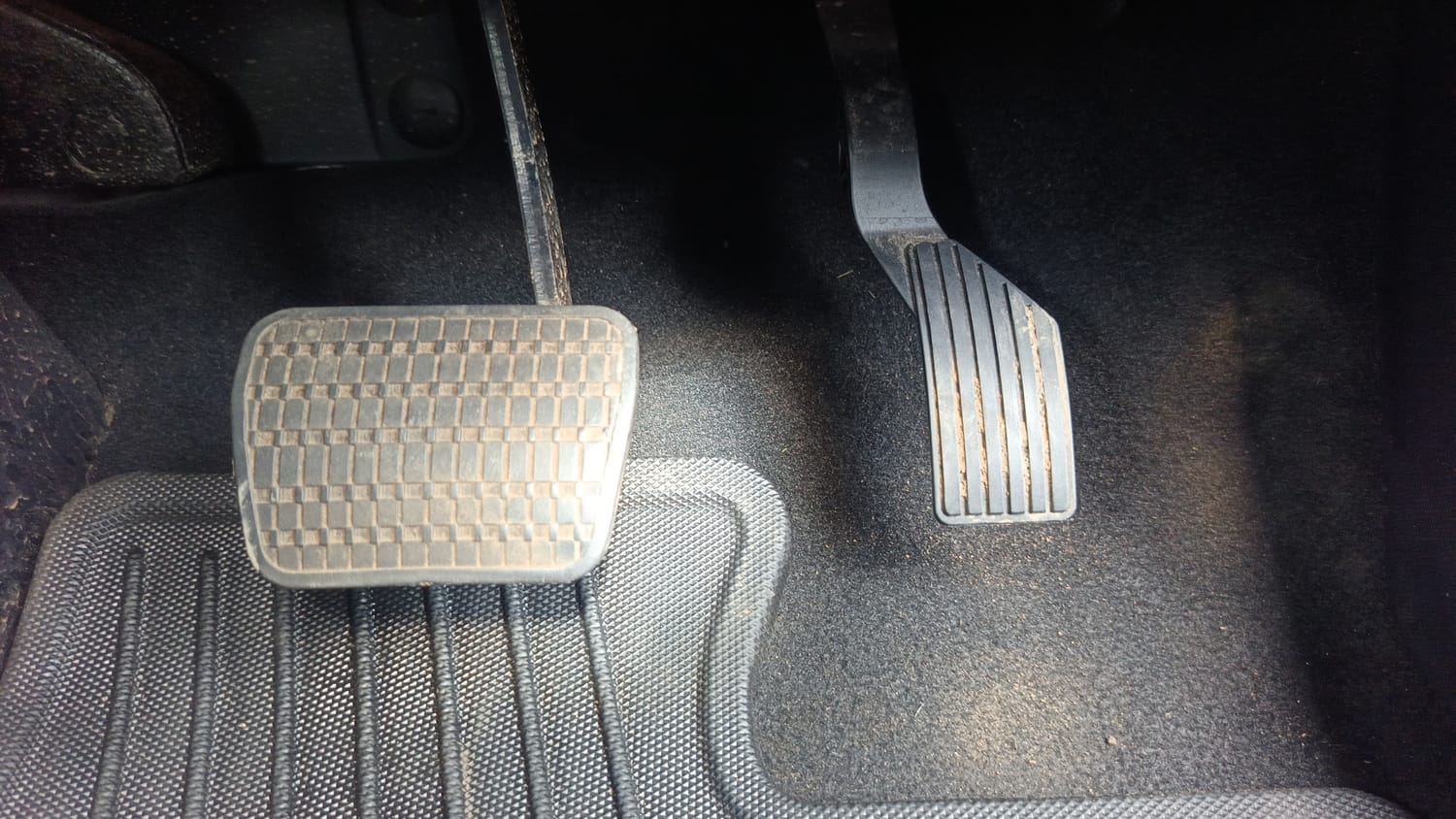 Used 2023 Tata Altroz XZA Plus (S) Dark Edition Petrol Automatic interior PEDALS VIEW