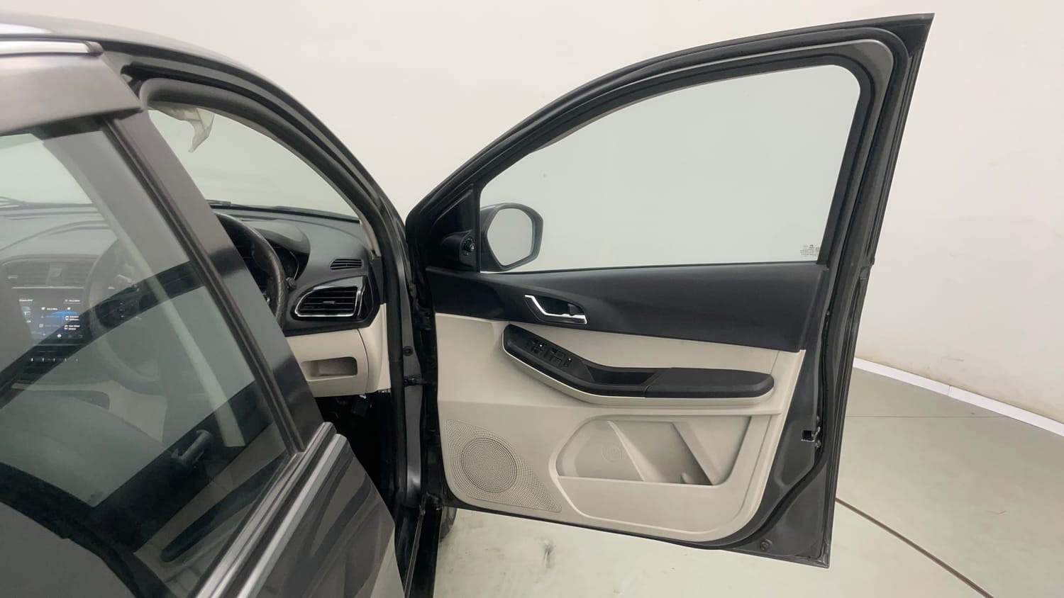 Used 2022 Tata Tiago Revotron XZ Plus Cng (outside fitted) Cng Manual interior RIGHT FRONT DOOR OPEN VIEW