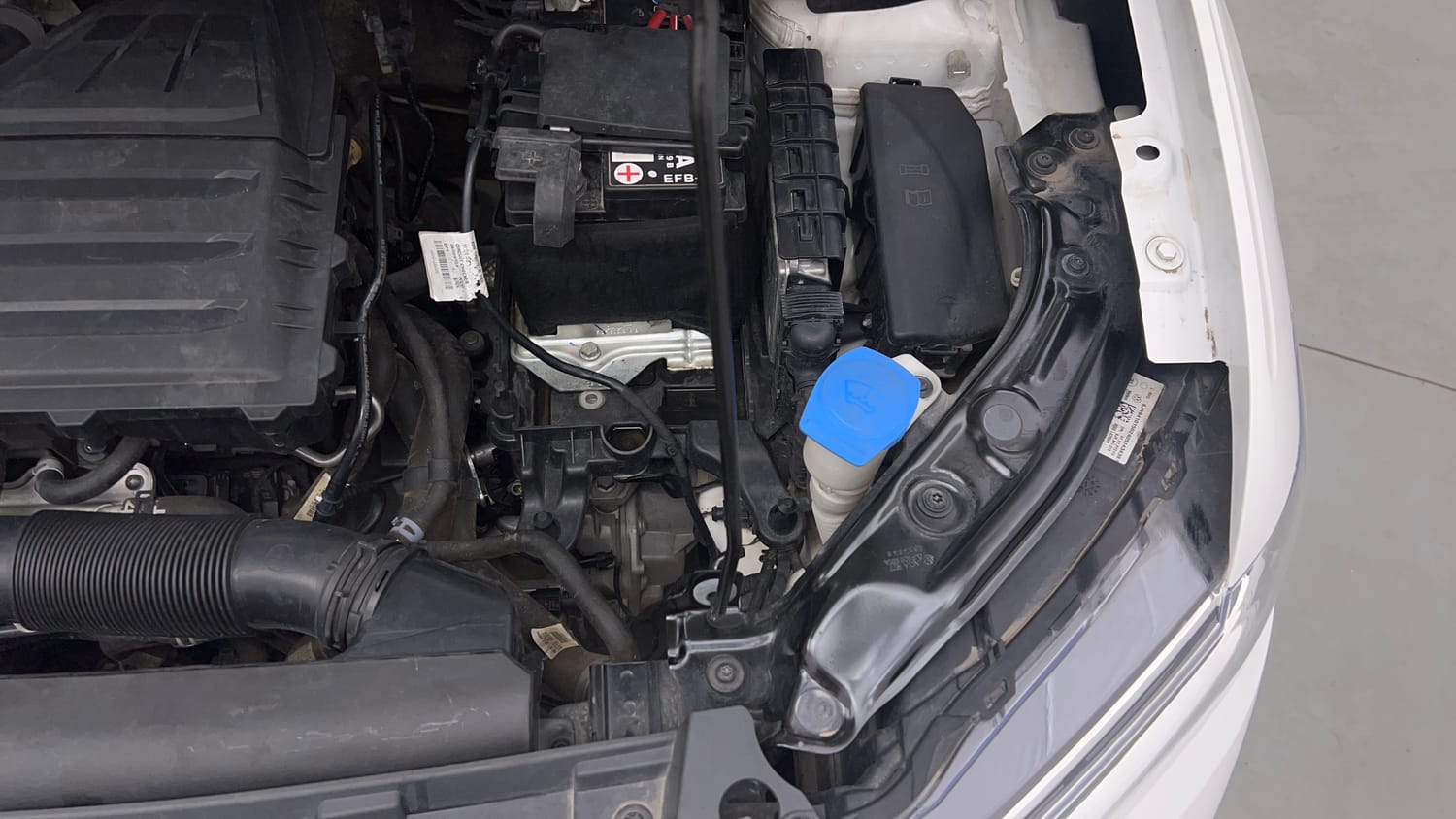 Used 2024 Volkswagen Taigun Highline 1.0 TSI MT Petrol Manual engine ENGINE LEFT SIDE VIEW