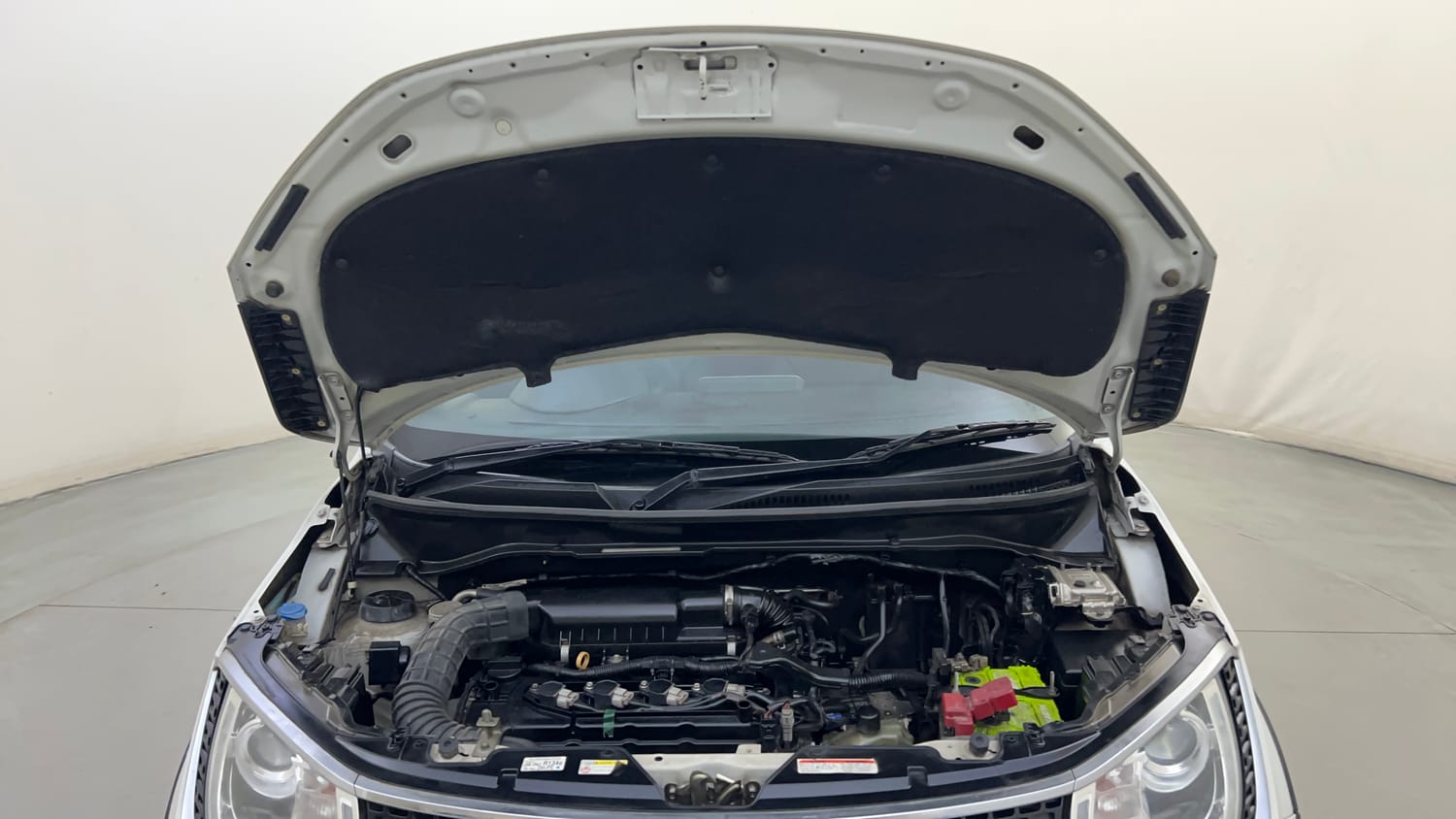 Used 2018 Maruti Suzuki Ignis Alpha 1.2 AMT Petrol Automatic engine ENGINE & BONNET OPEN FRONT VIEW