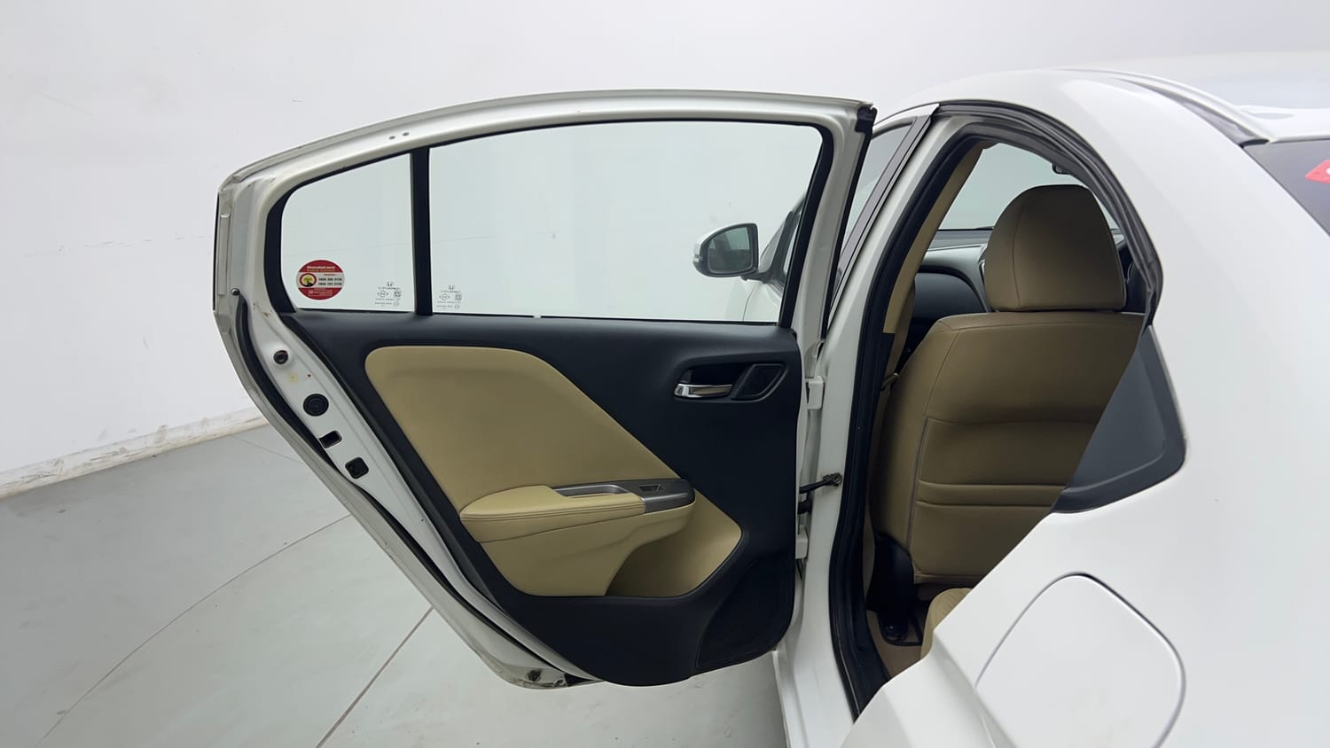 Used 2015 Honda City VX CVT Petrol Automatic interior LEFT REAR DOOR OPEN VIEW
