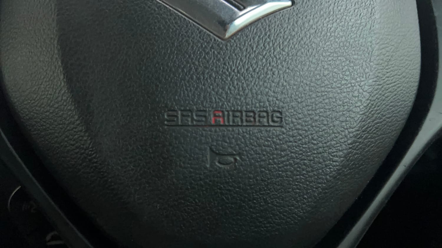 Used 2019 Maruti Suzuki Baleno Alpha Petrol Manual top_features Airbags