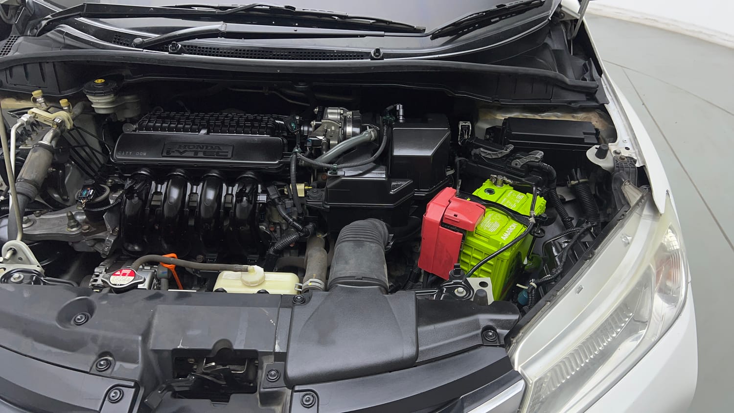 Used 2015 Honda City VX CVT Petrol Automatic engine ENGINE LEFT SIDE VIEW