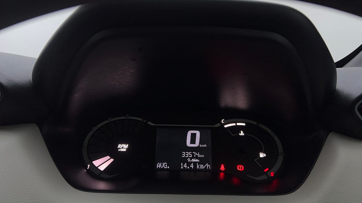 Used 2023 Nissan Magnite XL Petrol Manual interior CLUSTERMETER VIEW