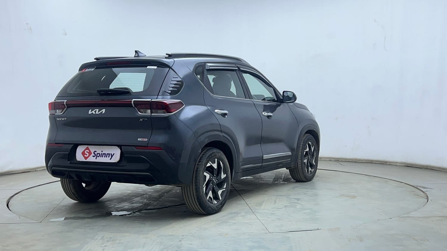 Used 2022 Kia Sonet Anniversary Edition 1.0 DCT Petrol Automatic exterior RIGHT REAR CORNER VIEW