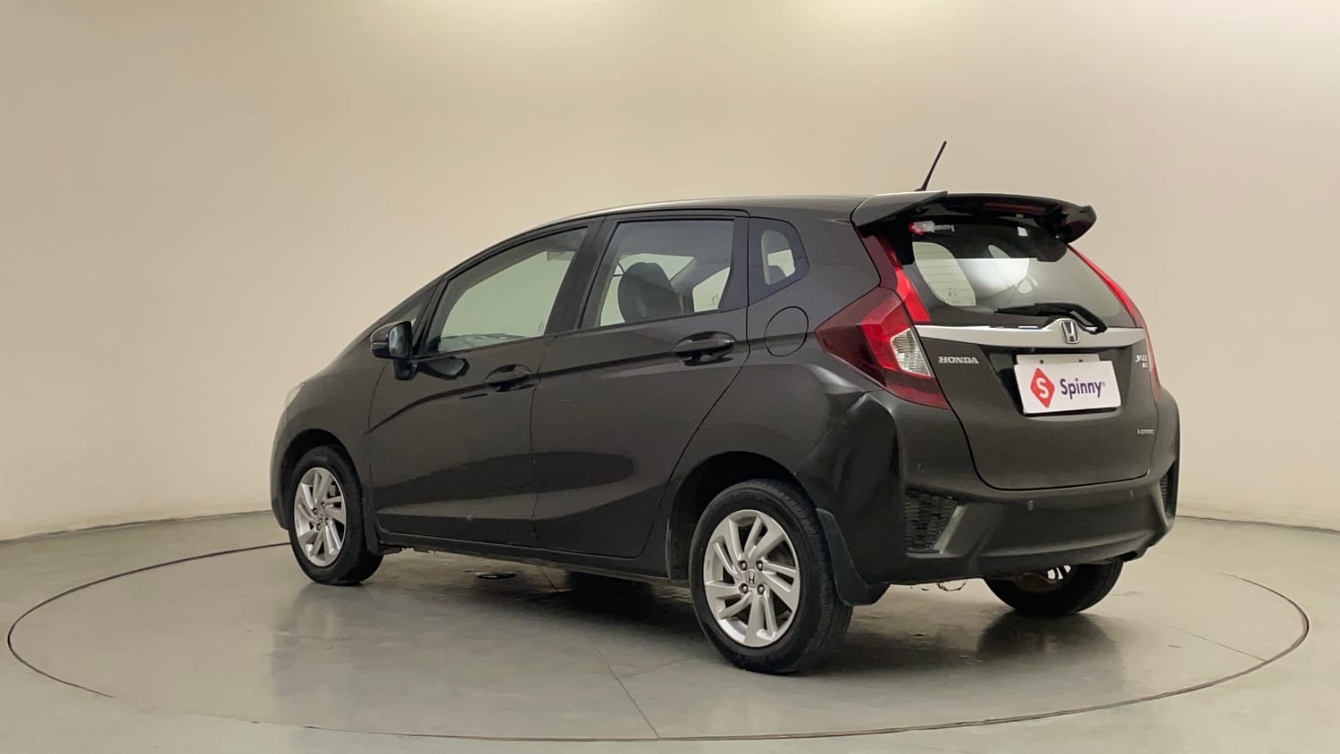 Used 2016 Honda Jazz VX Diesel Diesel Manual exterior LEFT REAR CORNER VIEW