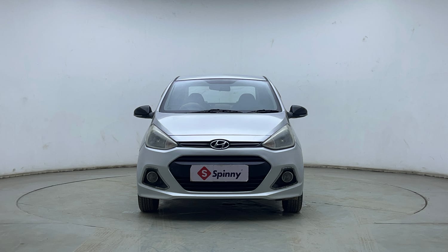 Used 2015 Hyundai Xcent S 1.2 (O) Petrol Manual exterior FRONT VIEW