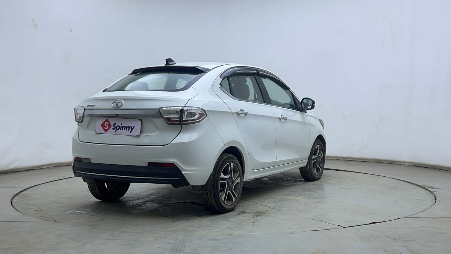 Used 2020 Tata Tigor XZ Plus Petrol Manual exterior RIGHT REAR CORNER VIEW