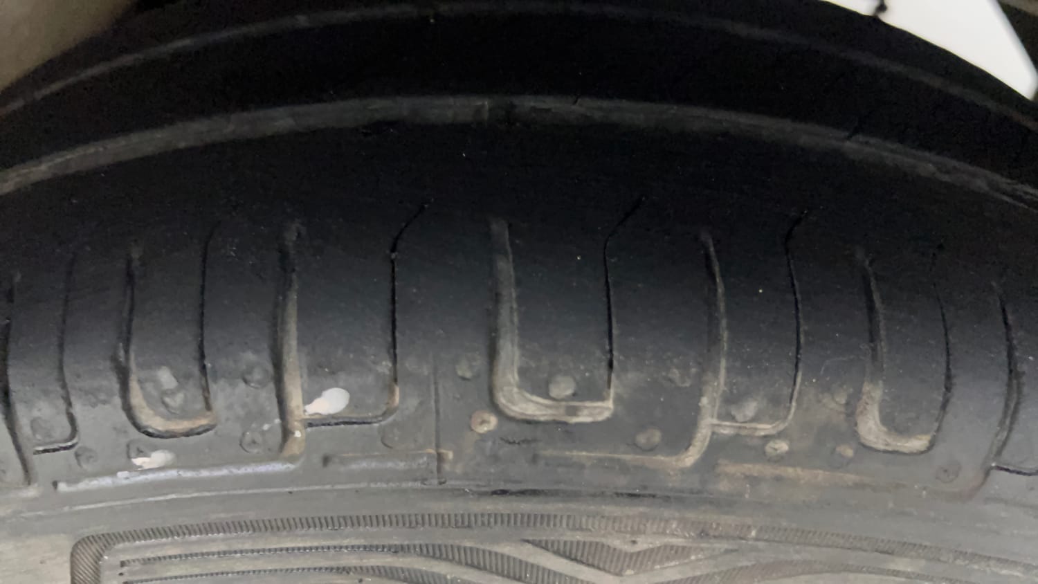 Used 2013 Maruti Suzuki A-Star Vxi (ABS) AT Petrol Automatic tyres LEFT REAR TYRE TREAD VIEW