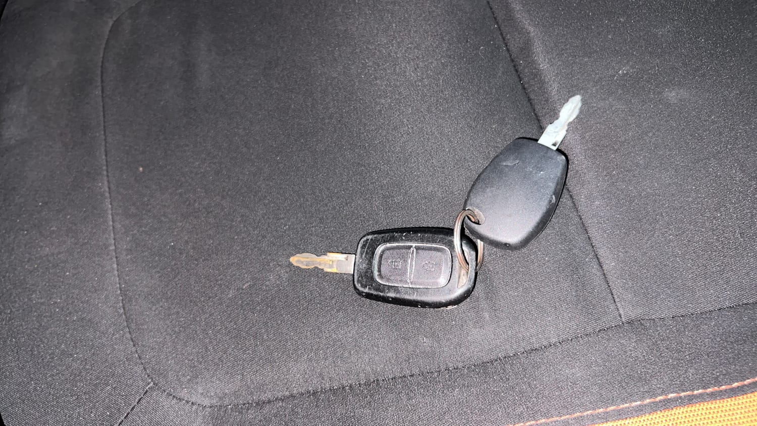 Used 2017 Renault Kwid CLIMBER 1.0 AMT Petrol Automatic extra CAR KEY VIEW