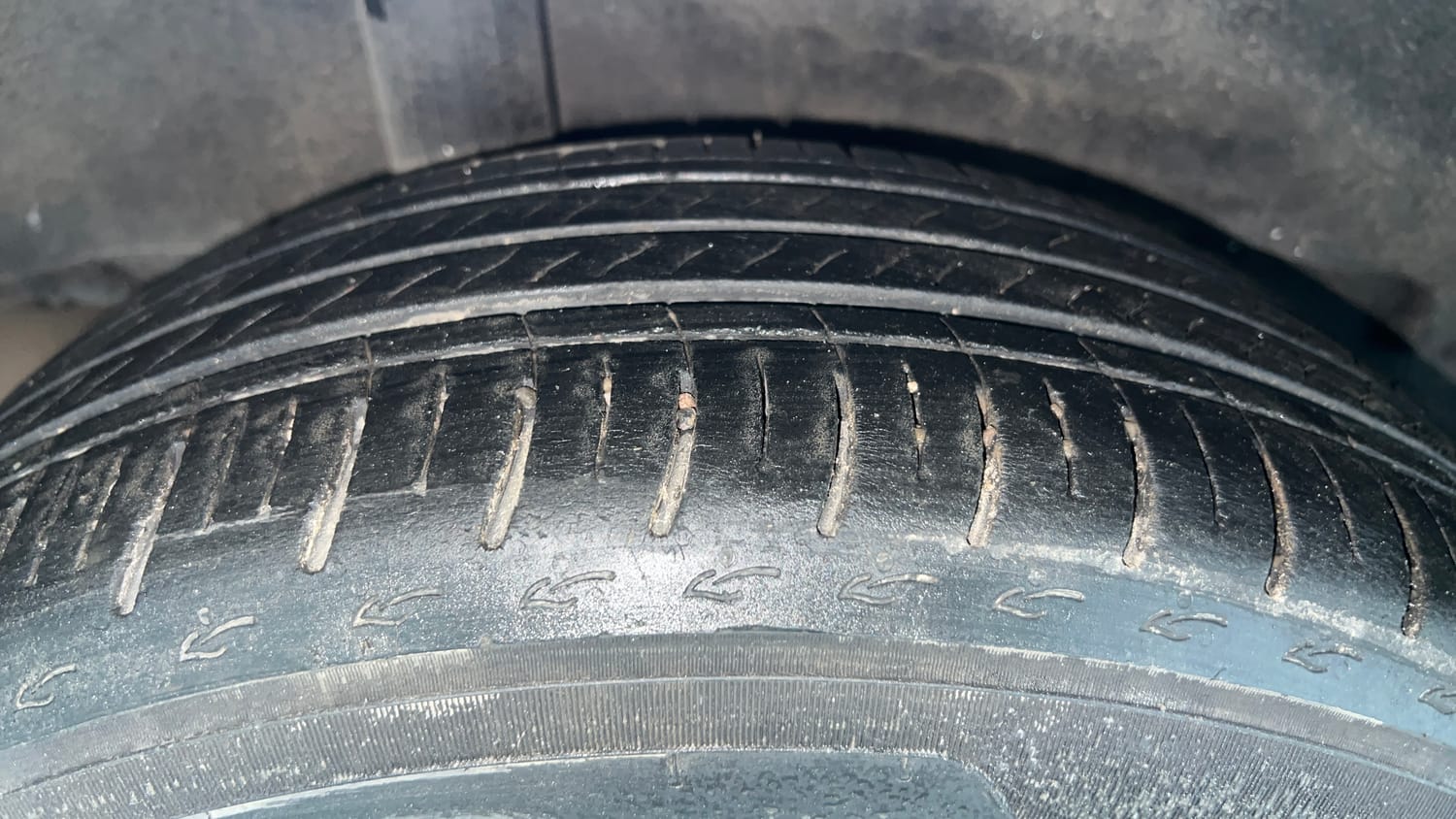 Used 2023 Honda City V Petrol CVT Petrol Automatic tyres RIGHT REAR TYRE TREAD VIEW