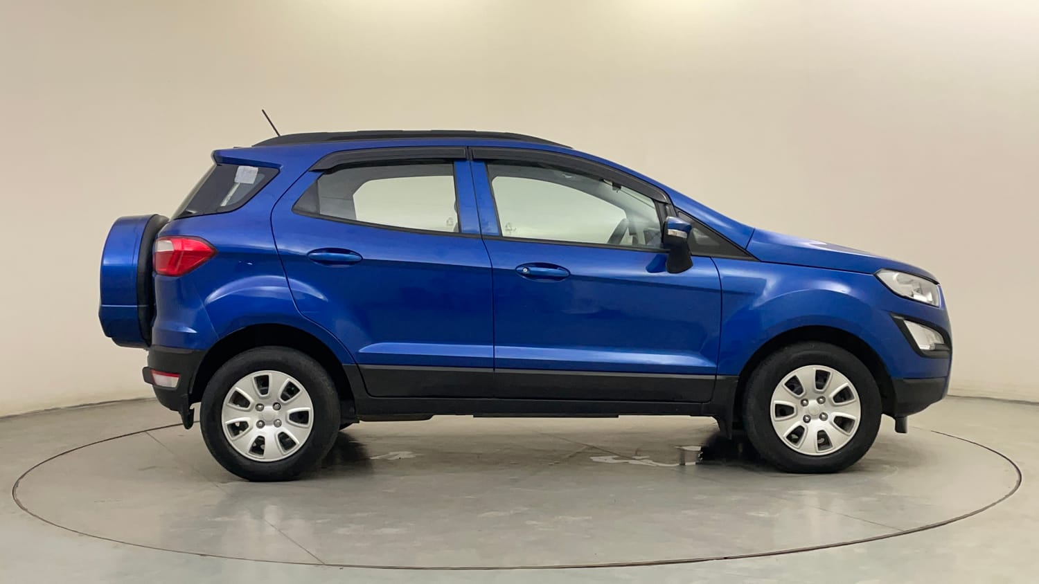 Used 2018 Ford EcoSport Ambiente 1.5L TDCi Diesel Manual exterior RIGHT SIDE VIEW