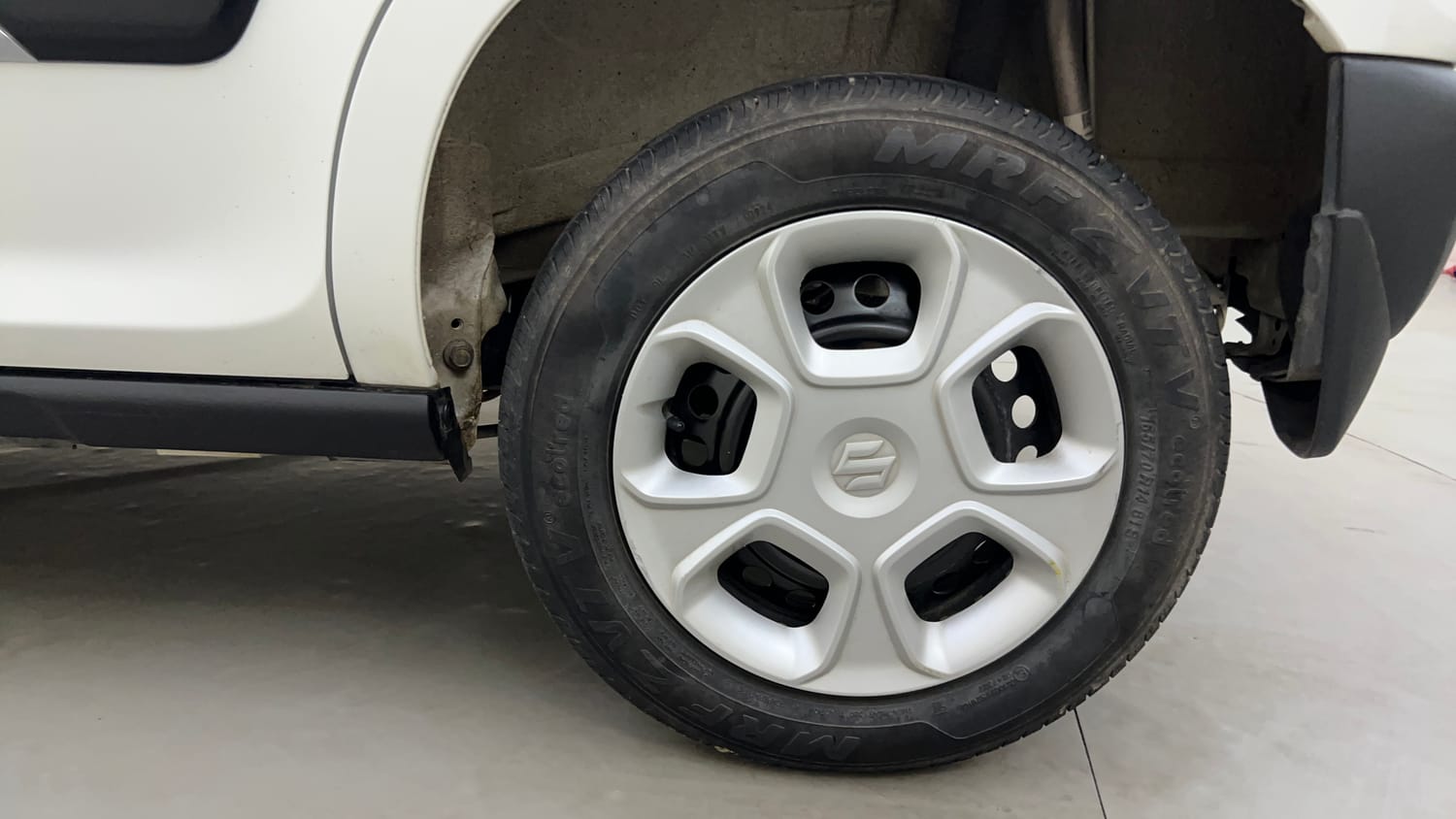 Used 2024 Maruti Suzuki S-Presso VXi Plus (O) AMT Petrol Automatic tyres LEFT REAR TYRE RIM VIEW
