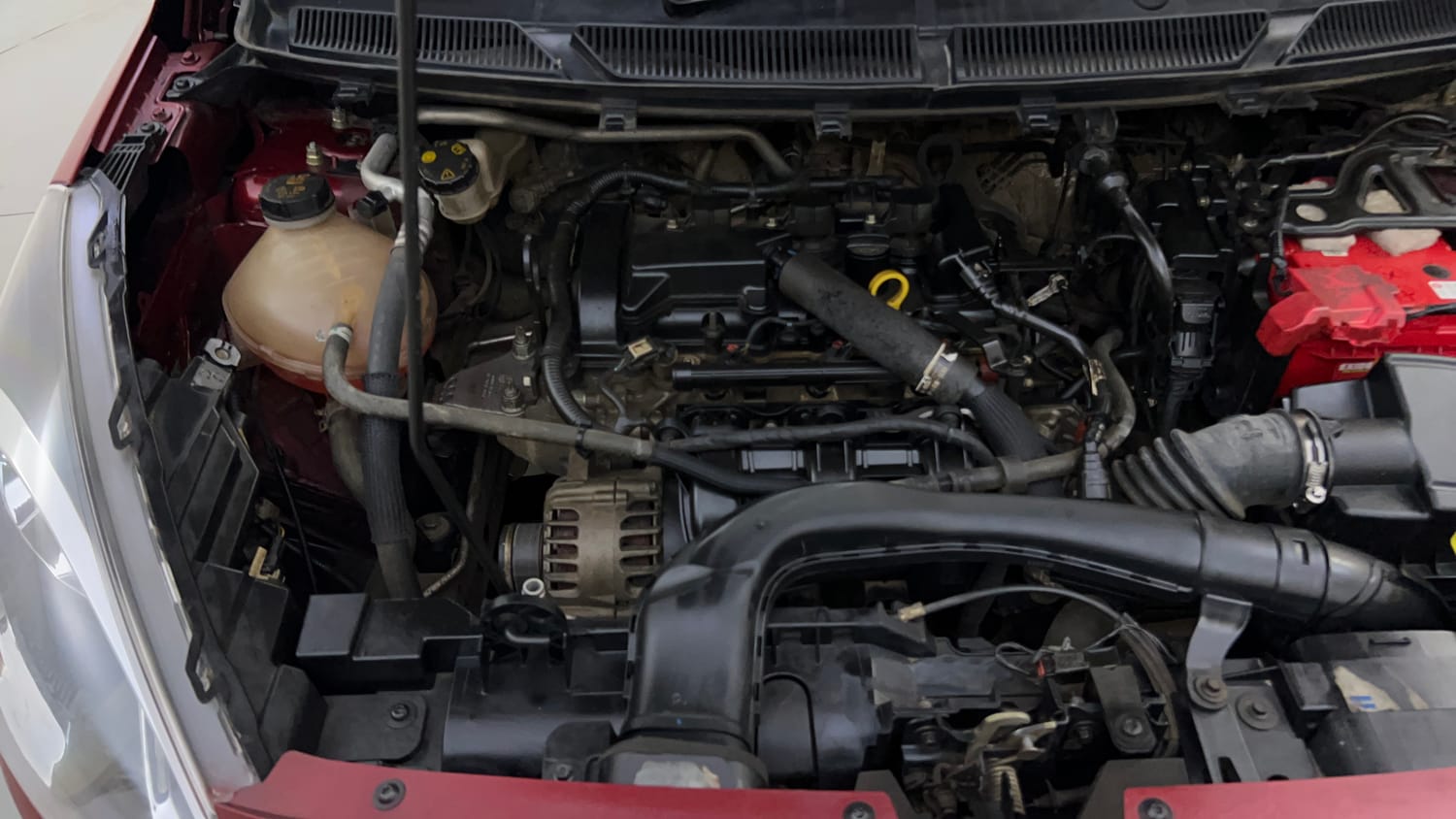 Used 2019 Ford Freestyle Titanium Plus 1.2 Ti-VCT Petrol Manual engine ENGINE RIGHT SIDE VIEW