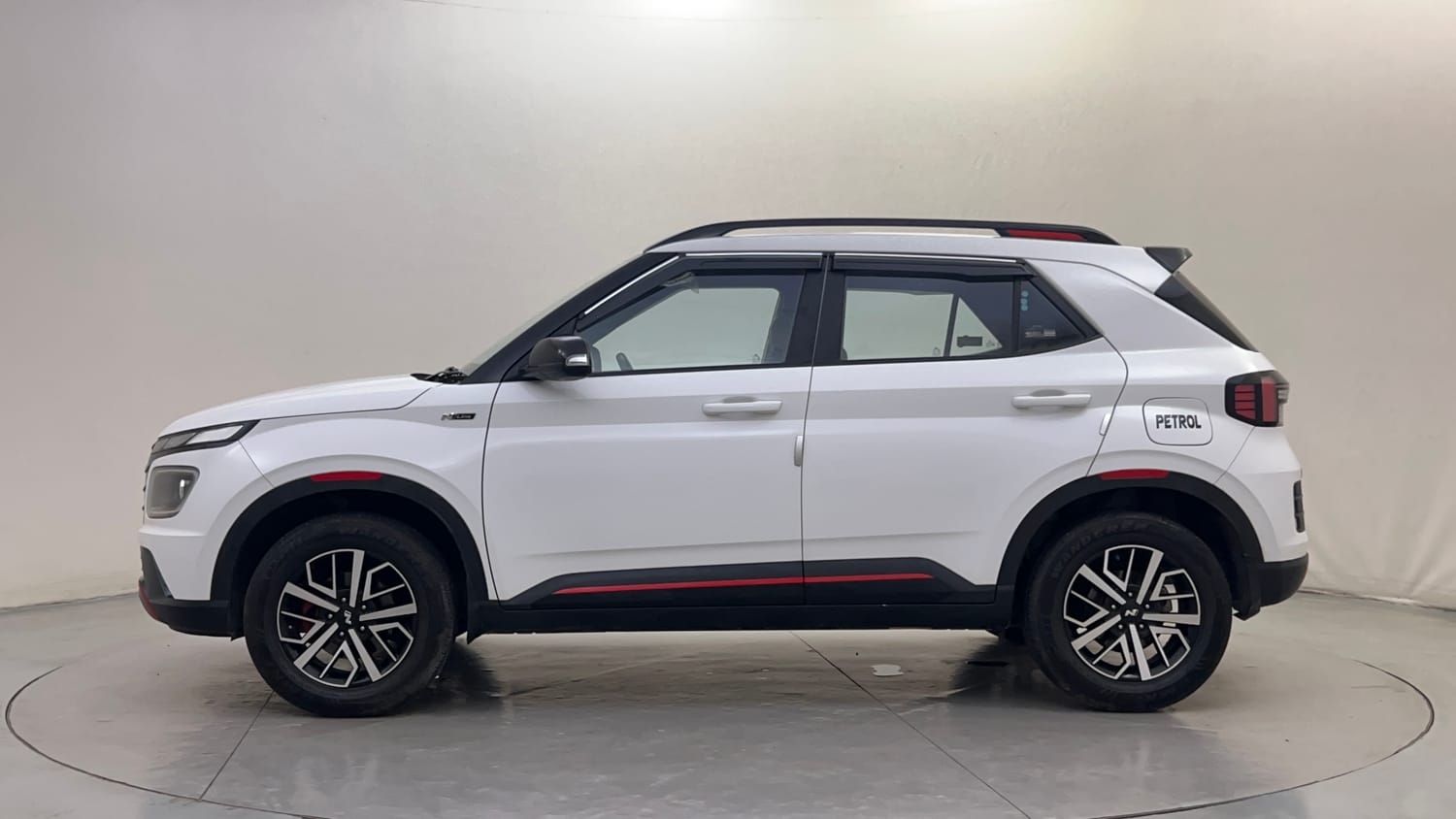 Used 2024 Hyundai Venue N-Line N8 DCT Petrol Automatic exterior LEFT SIDE VIEW