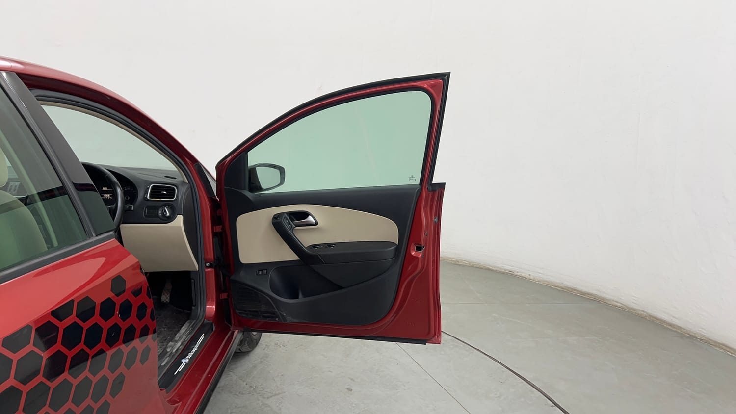 Used 2020 Volkswagen Vento Highline Plus 1.0L TSI Petrol Manual interior RIGHT FRONT DOOR OPEN VIEW