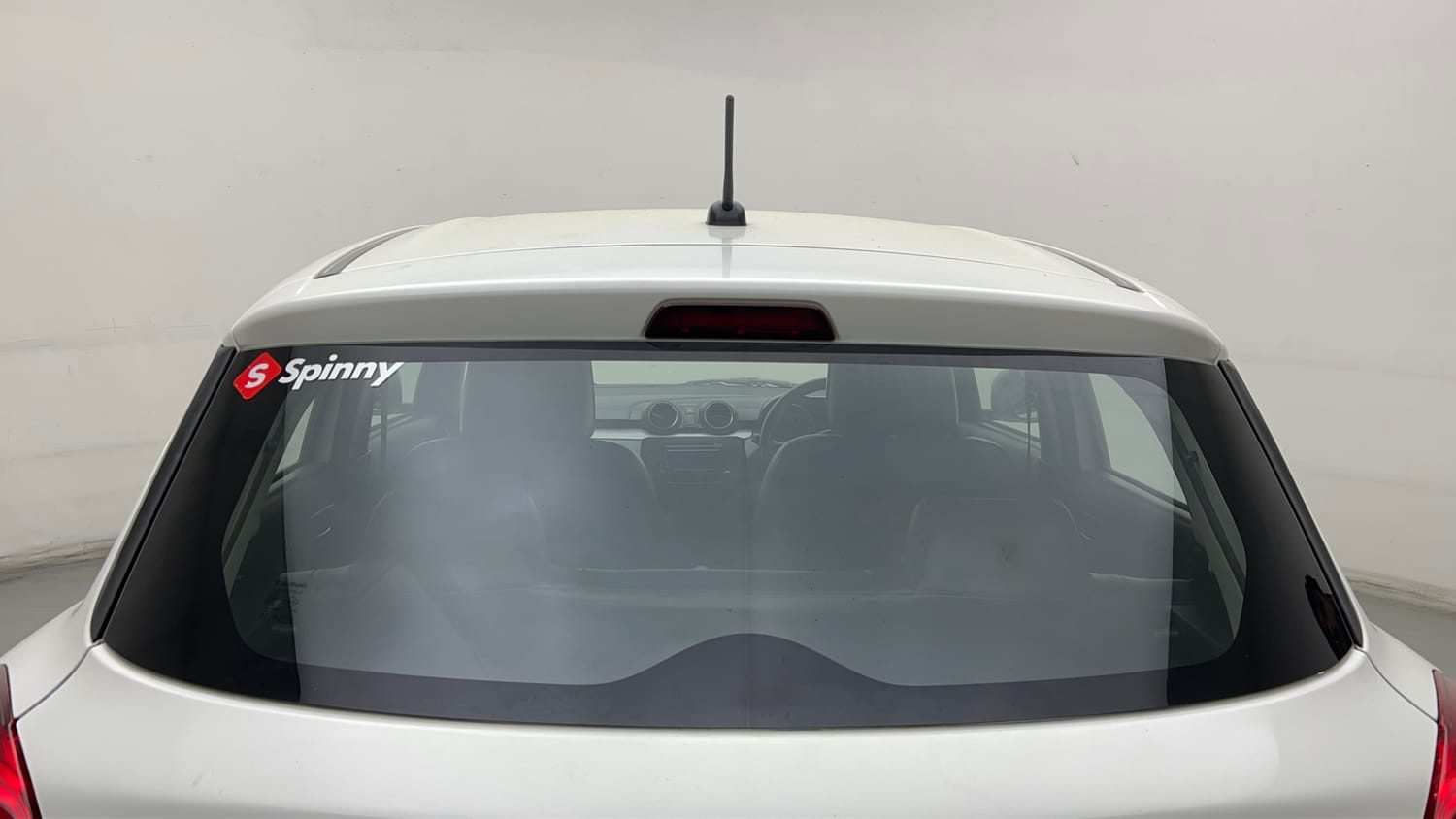Used 2019 Maruti Suzuki Swift VXi AMT Petrol Automatic exterior BACK WINDSHIELD VIEW