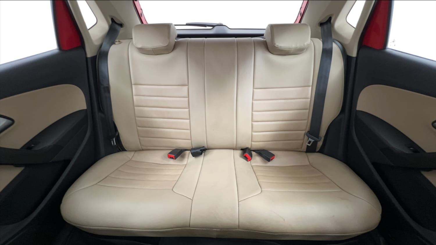 Used 2016 Volkswagen Polo Highline1.2L (P) Petrol Manual interior REAR SEAT CONDITION VIEW