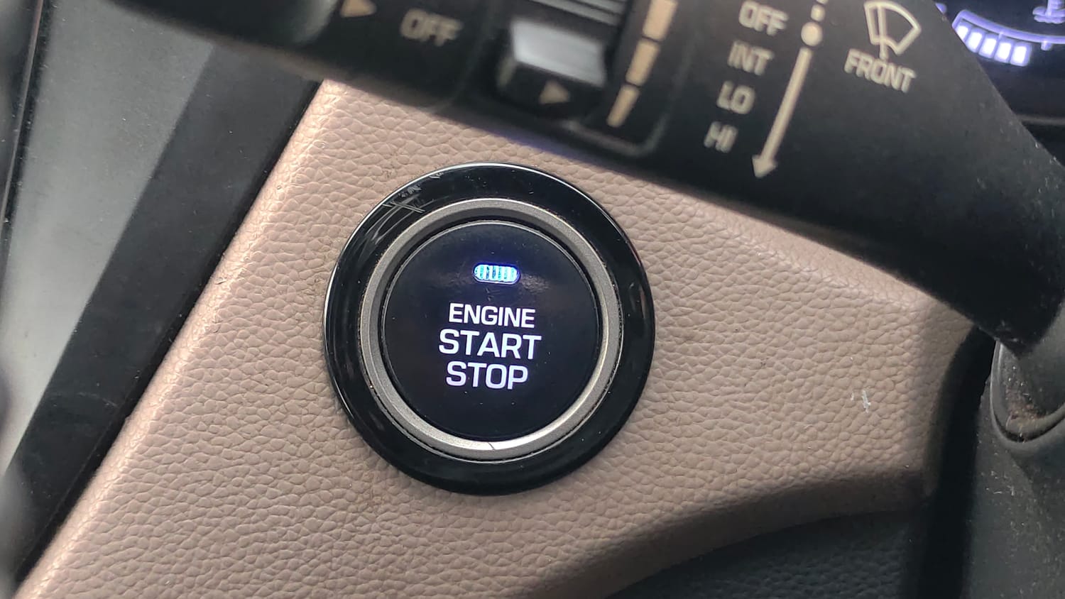 Used 2017 Hyundai Elite i20 Asta 1.2 (O) Petrol Manual top_features Keyless start