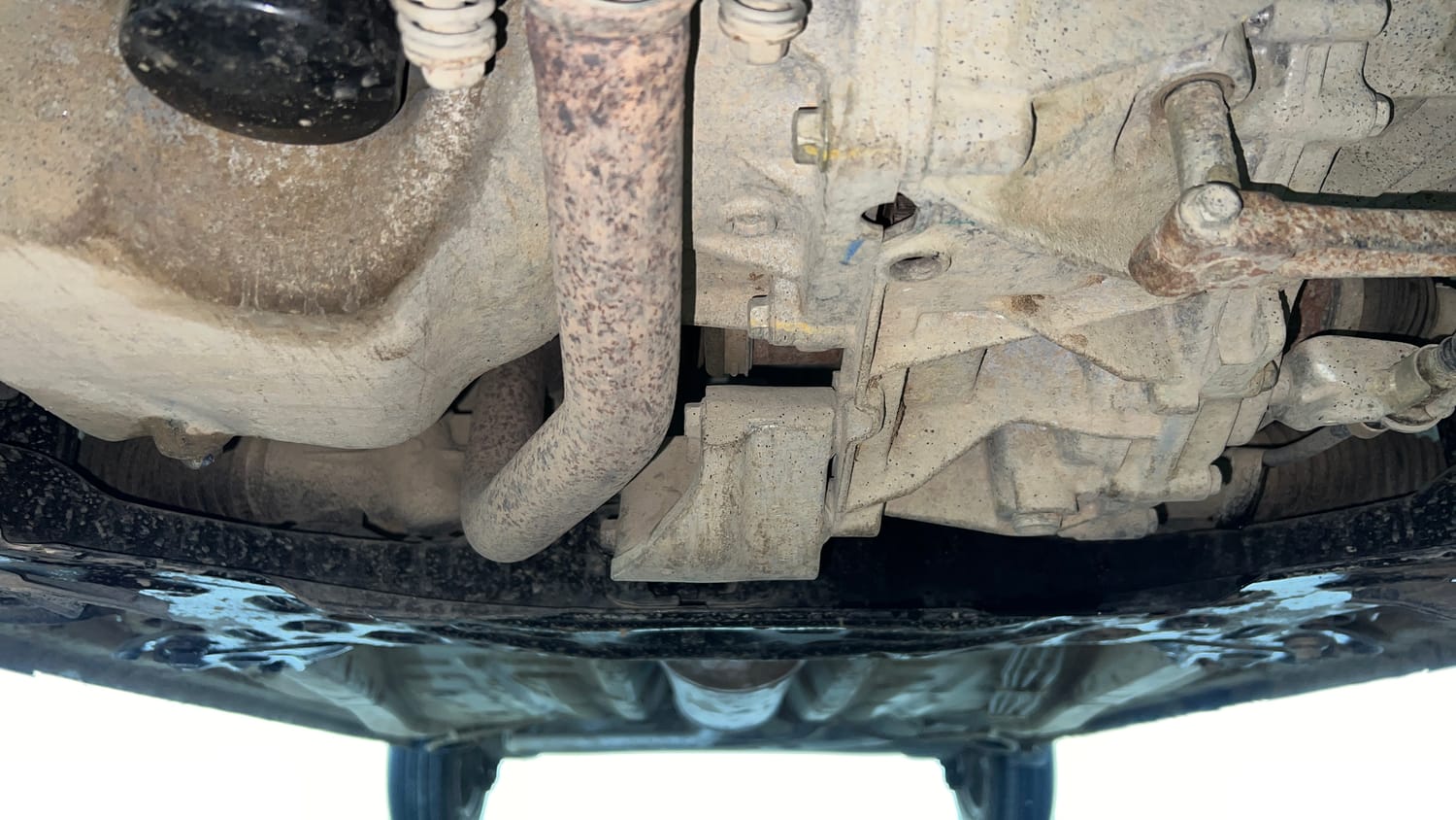 Used 2024 Maruti Suzuki Wagon R VXI 1.0 Petrol Manual extra FRONT LEFT UNDERBODY VIEW