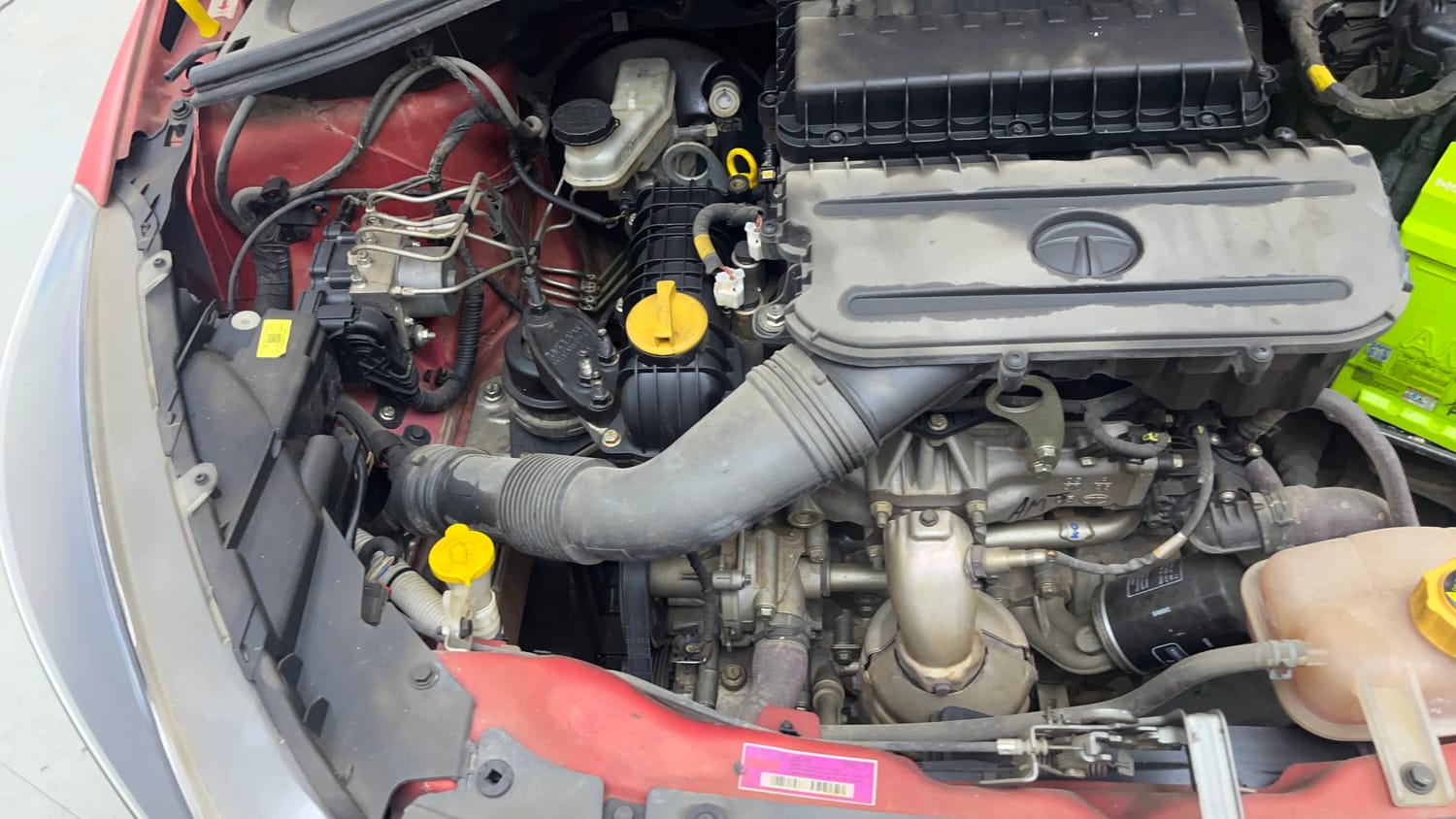 Used 2021 Tata Tiago XZA Plus Petrol Automatic engine ENGINE RIGHT SIDE VIEW