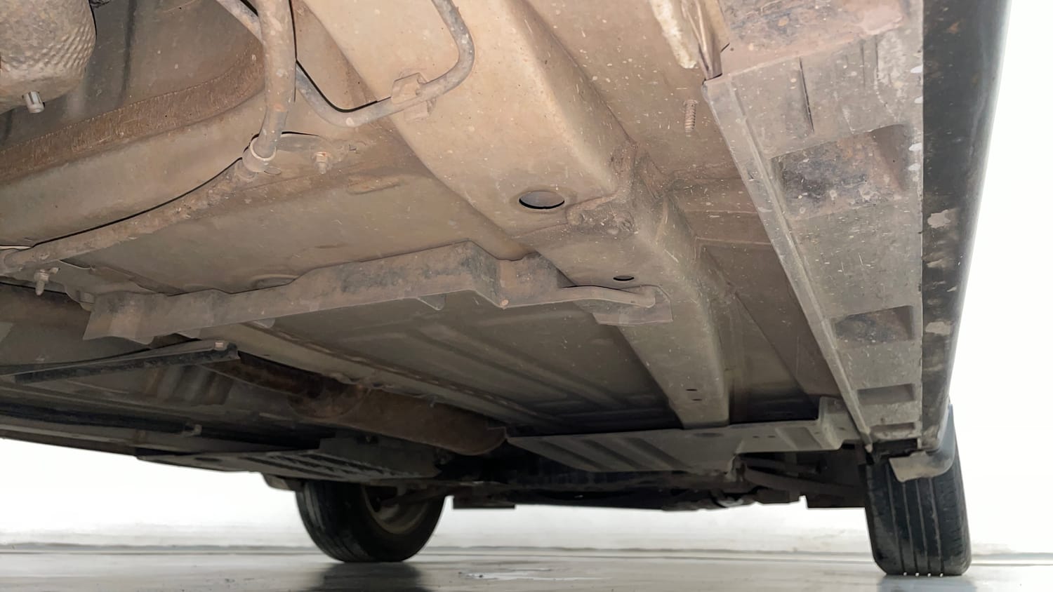 Used 2023 Maruti Suzuki Fronx Delta Plus 1.2L AGS Petrol Automatic extra REAR RIGHT UNDERBODY VIEW