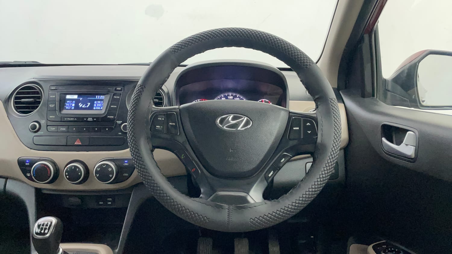 Used 2017 Hyundai Grand i10 Asta 1.2 Kappa VTVT Petrol Manual interior STEERING VIEW