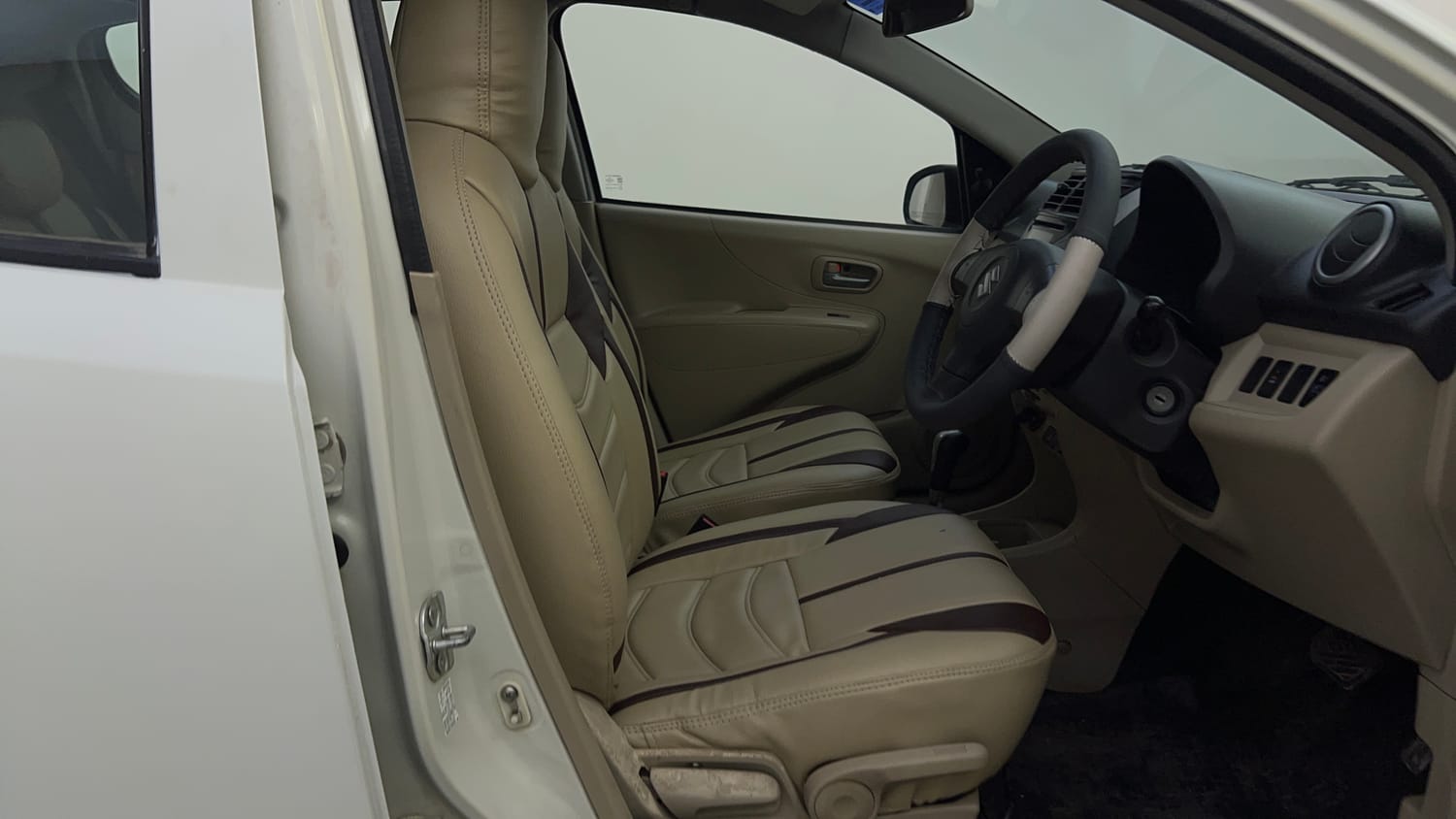 Used 2013 Maruti Suzuki A-Star Vxi (ABS) AT Petrol Automatic interior RIGHT SIDE FRONT DOOR CABIN VIEW