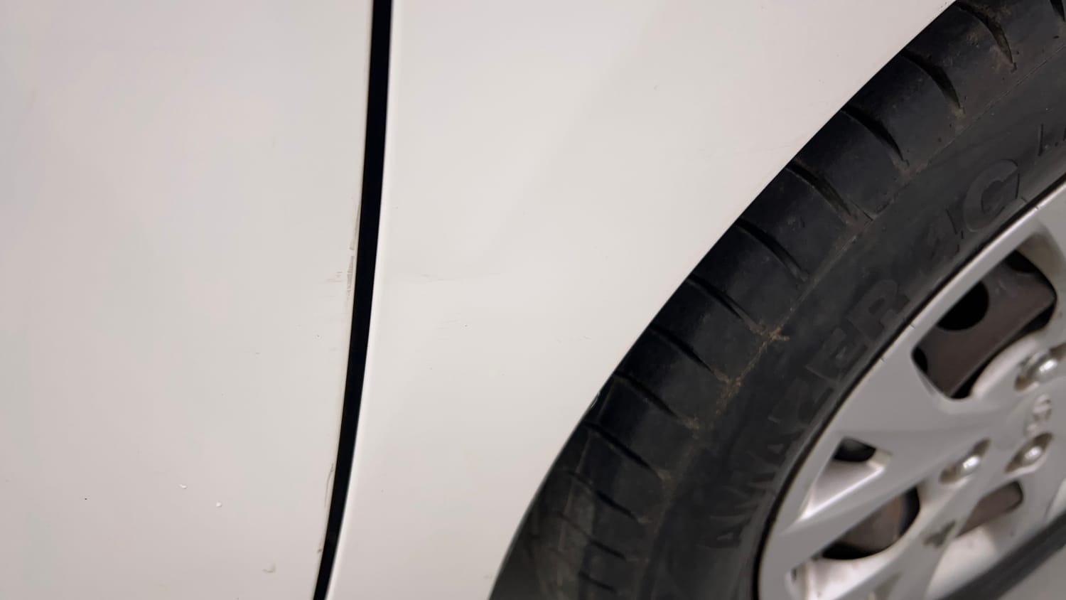 Used 2016 Hyundai Grand i10 Magna AT 1.2 Kappa VTVT Petrol Automatic dents MINOR SCRATCH