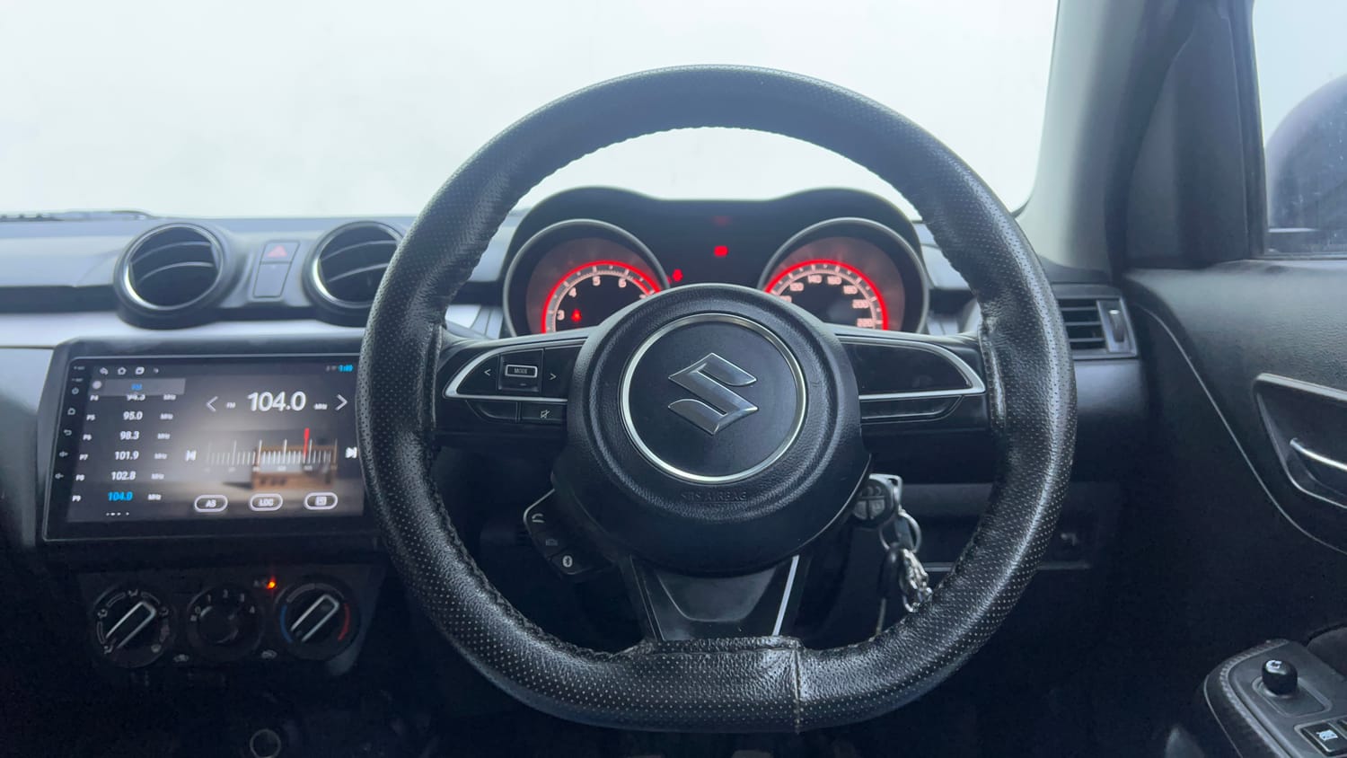 Used 2024 Maruti Suzuki Swift VXi Petrol Manual interior STEERING VIEW