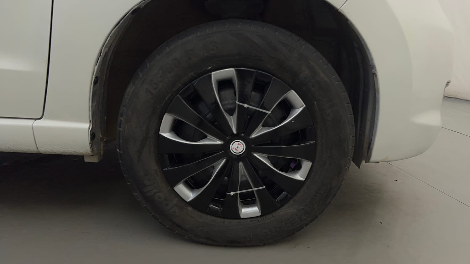 Used 2013 Maruti Suzuki A-Star Vxi (ABS) AT Petrol Automatic tyres RIGHT FRONT TYRE RIM VIEW