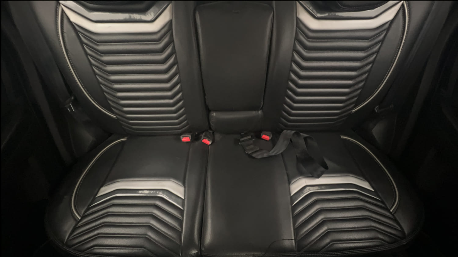 Used 2022 Maruti Suzuki Vitara Brezza [2020-2022] ZXI Plus Dual Tone Petrol Manual interior REAR SEAT CONDITION VIEW