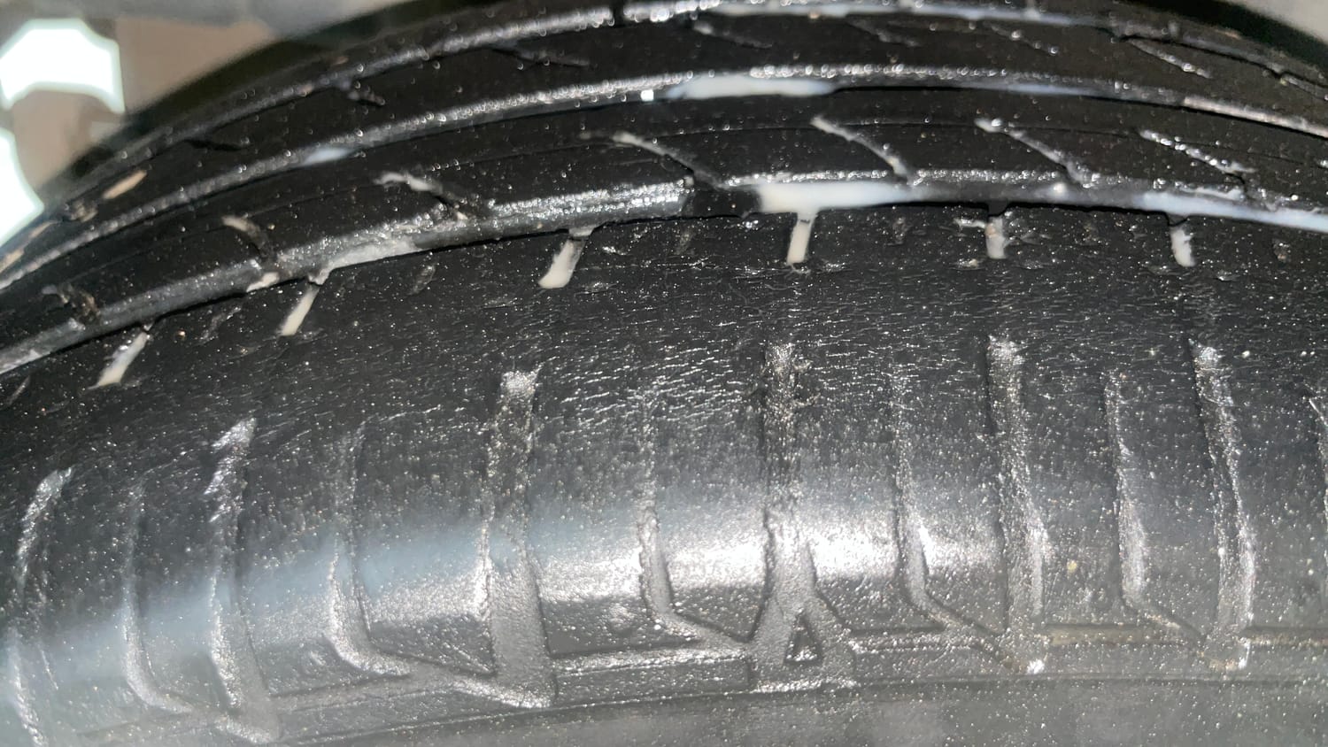 Used 2022 Tata Tiago Revotron XZ Plus Cng (outside fitted) Cng Manual tyres RIGHT REAR TYRE TREAD VIEW