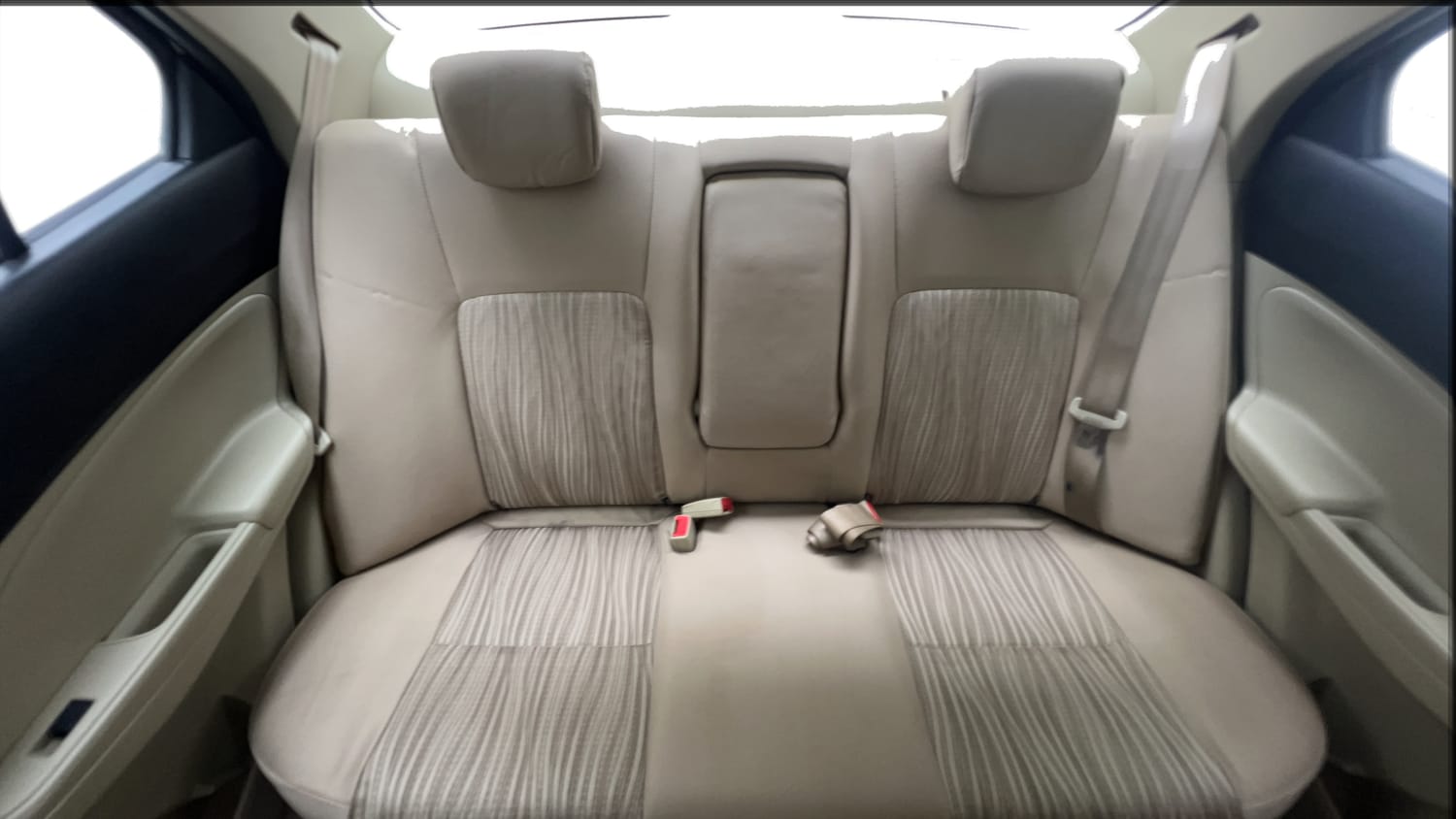Used 2019 Maruti Suzuki Dzire ZXi AMT Petrol Automatic interior REAR SEAT CONDITION VIEW