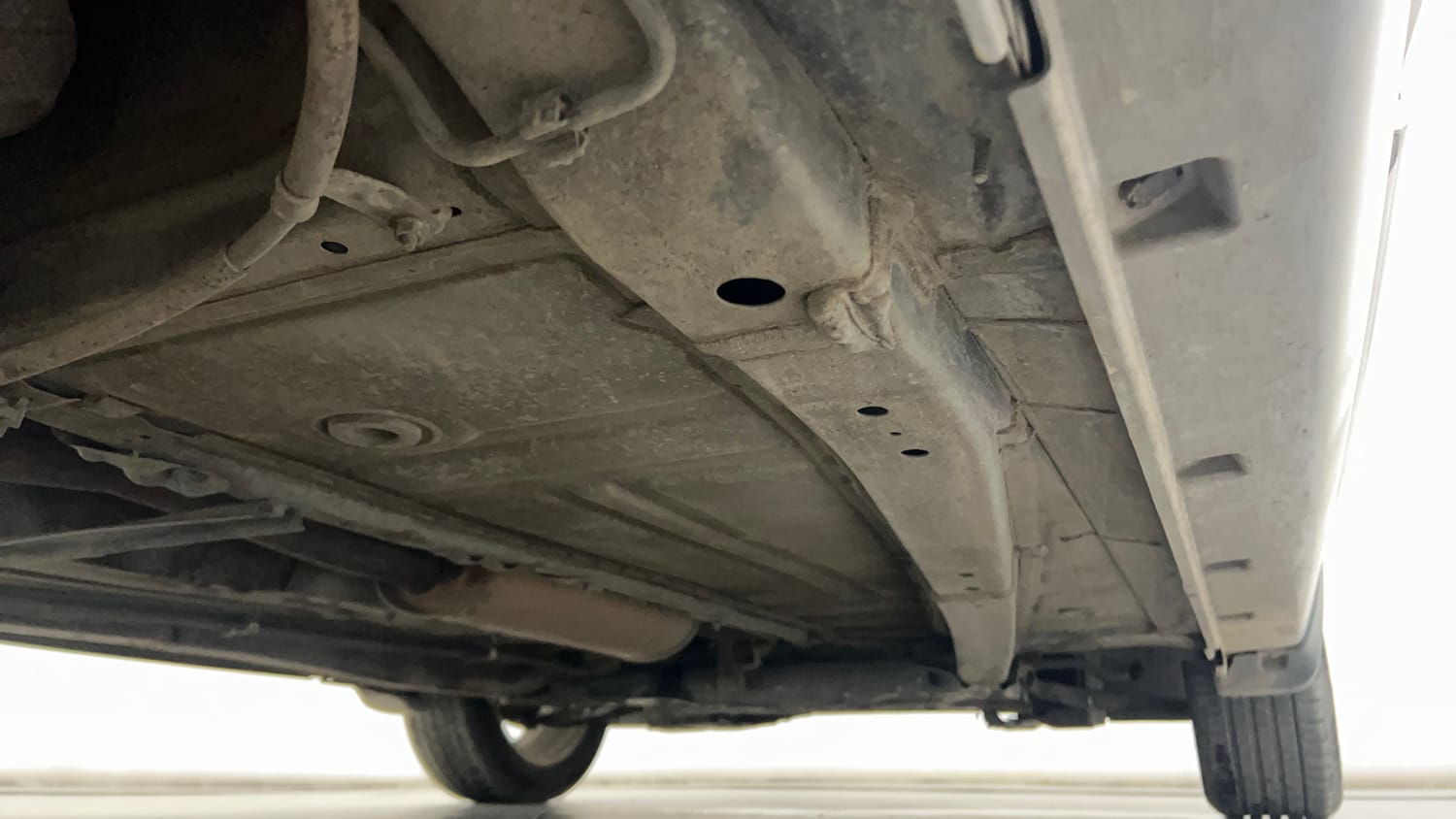 Used 2019 Maruti Suzuki Baleno Alpha Petrol Manual extra REAR RIGHT UNDERBODY VIEW