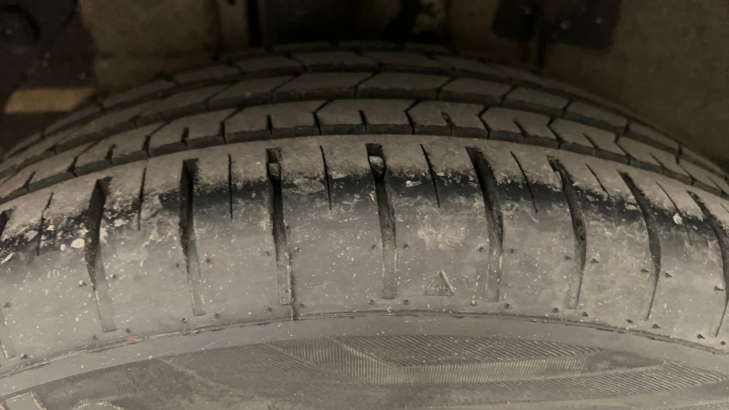 Used 2017 Hyundai i20 Active 1.2 S Petrol Manual tyres RIGHT REAR TYRE TREAD VIEW