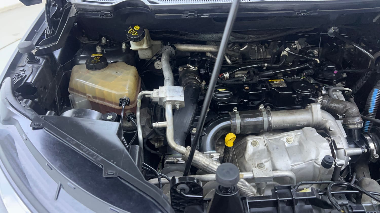 Used 2016 Ford EcoSport Titanium+ 1.5L TDCi Diesel Manual engine ENGINE RIGHT SIDE VIEW