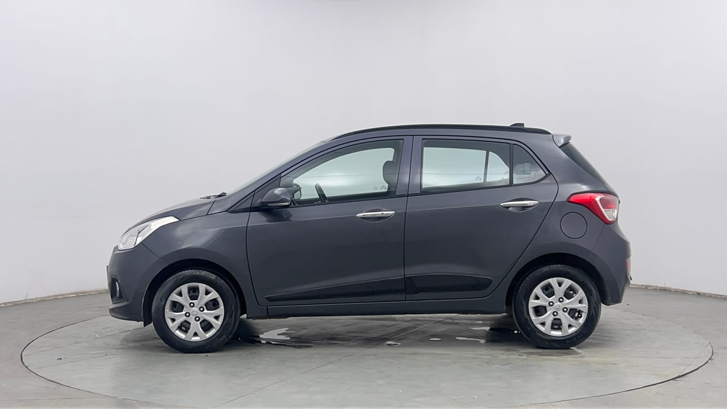 Used 2013 Hyundai Grand i10 Sportz 1.2 Kappa VTVT Petrol Manual exterior LEFT SIDE VIEW