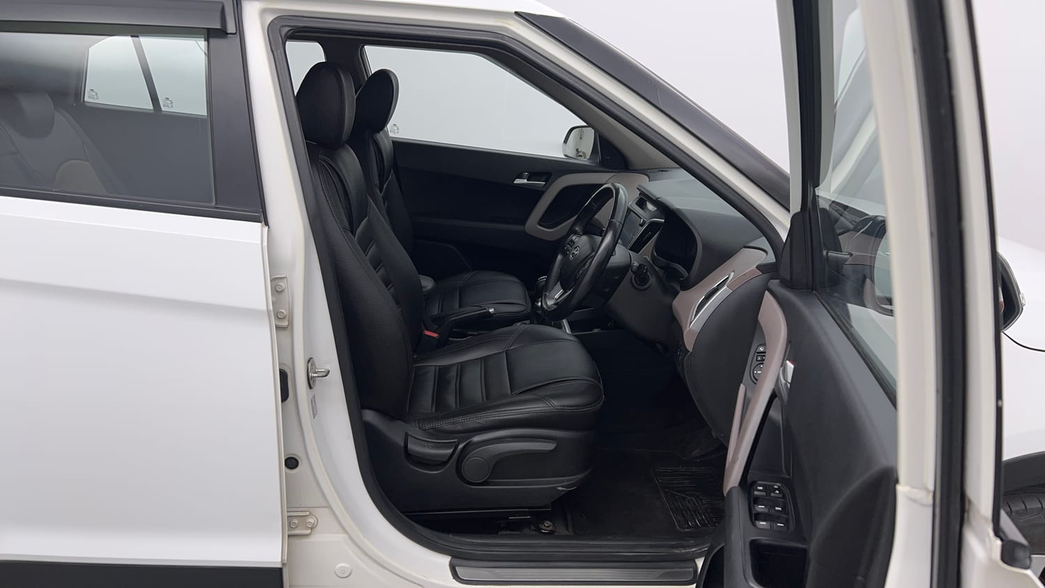 Used 2019 Hyundai Creta SX 1.6 Petrol Petrol Manual interior RIGHT SIDE FRONT DOOR CABIN VIEW