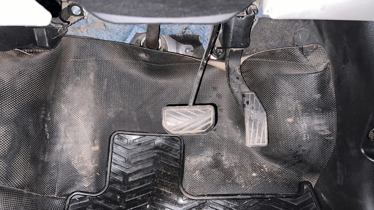 Used 2018 Maruti Suzuki Ignis Alpha 1.2 AMT Petrol Automatic interior PEDALS VIEW