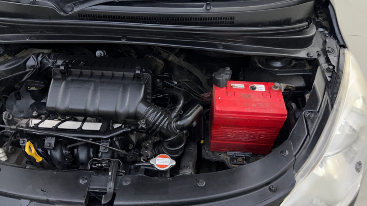 Used 2013 Hyundai i10 Sportz 1.2 Kappa2 Petrol Manual engine ENGINE LEFT SIDE VIEW