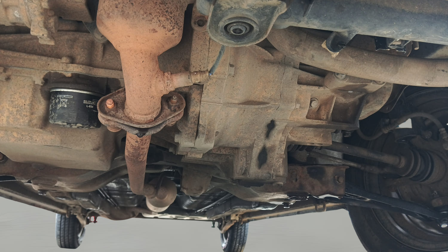 Used 2016 Maruti Suzuki Wagon R VXI Petrol Manual extra FRONT LEFT UNDERBODY VIEW