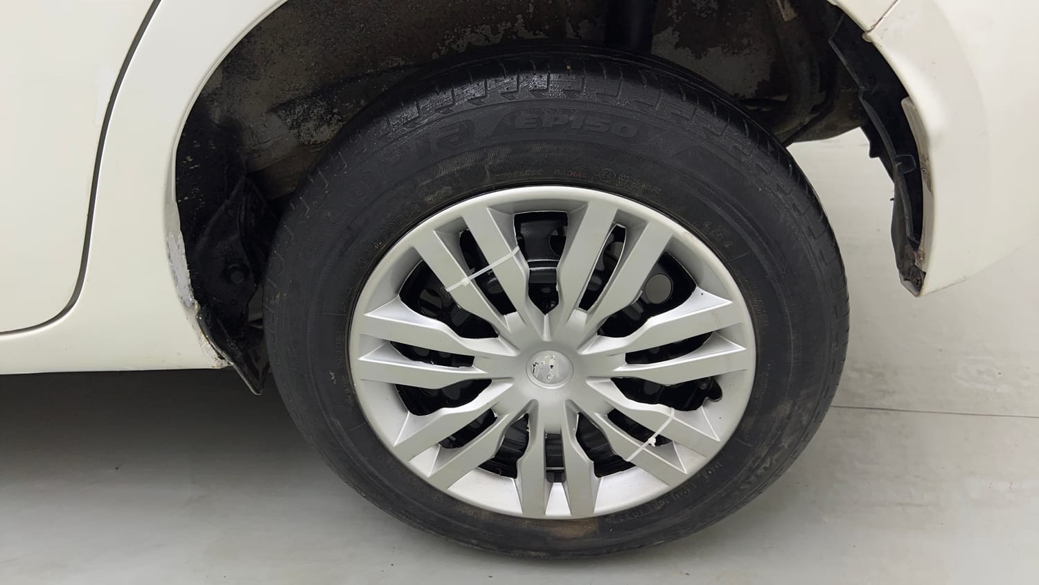 Used 2022 Maruti Suzuki Celerio VXi CNG Cng Manual tyres LEFT REAR TYRE RIM VIEW