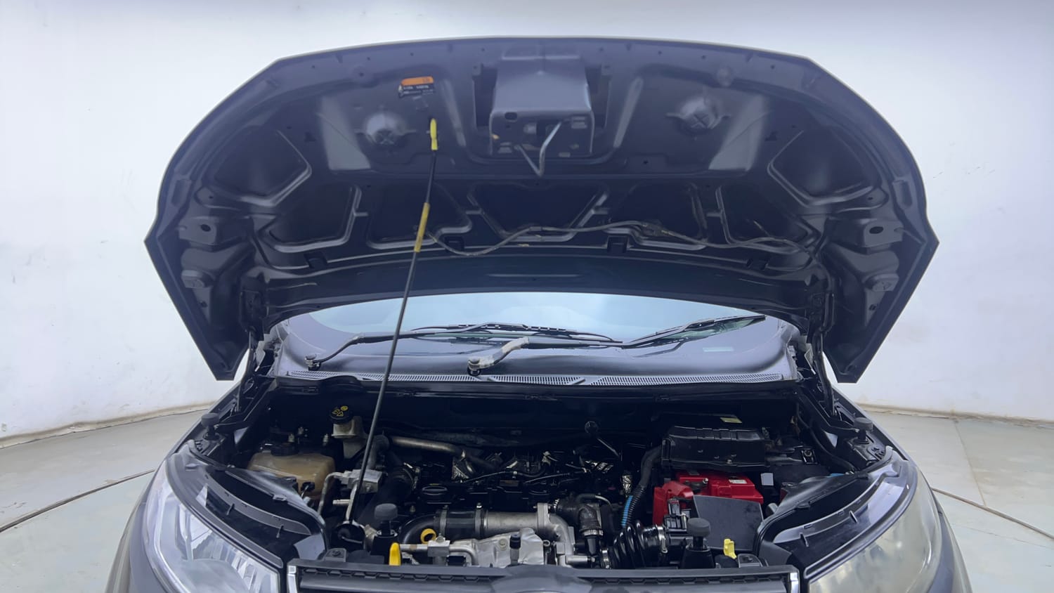 Used 2016 Ford EcoSport Titanium+ 1.5L TDCi Diesel Manual engine ENGINE & BONNET OPEN FRONT VIEW