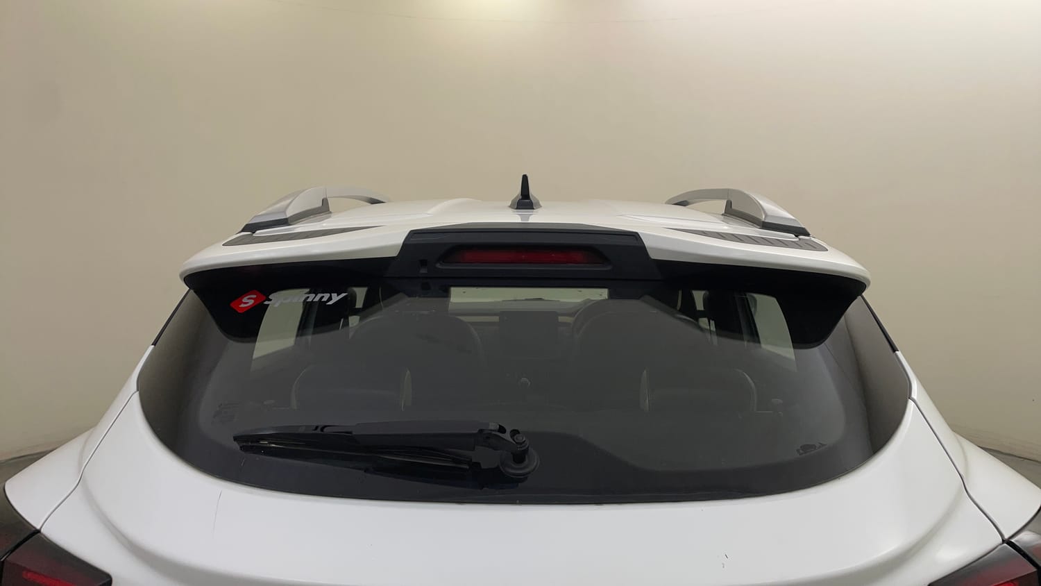 Used 2021 Renault Kiger RXT (O) MT Petrol Manual exterior BACK WINDSHIELD VIEW