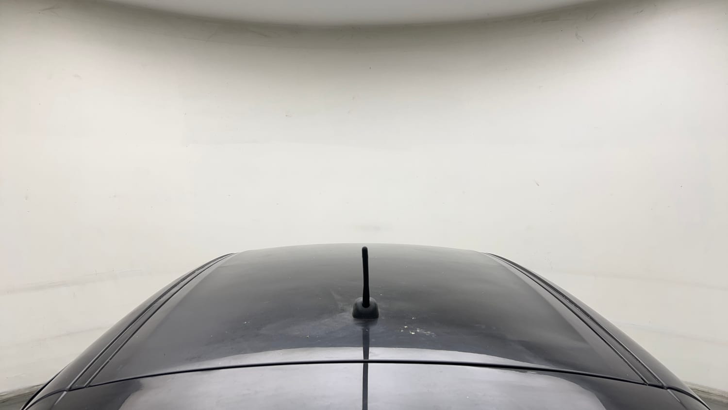 Used 2017 Maruti Suzuki Swift Lxi (O) Petrol Manual exterior EXTERIOR ROOF VIEW
