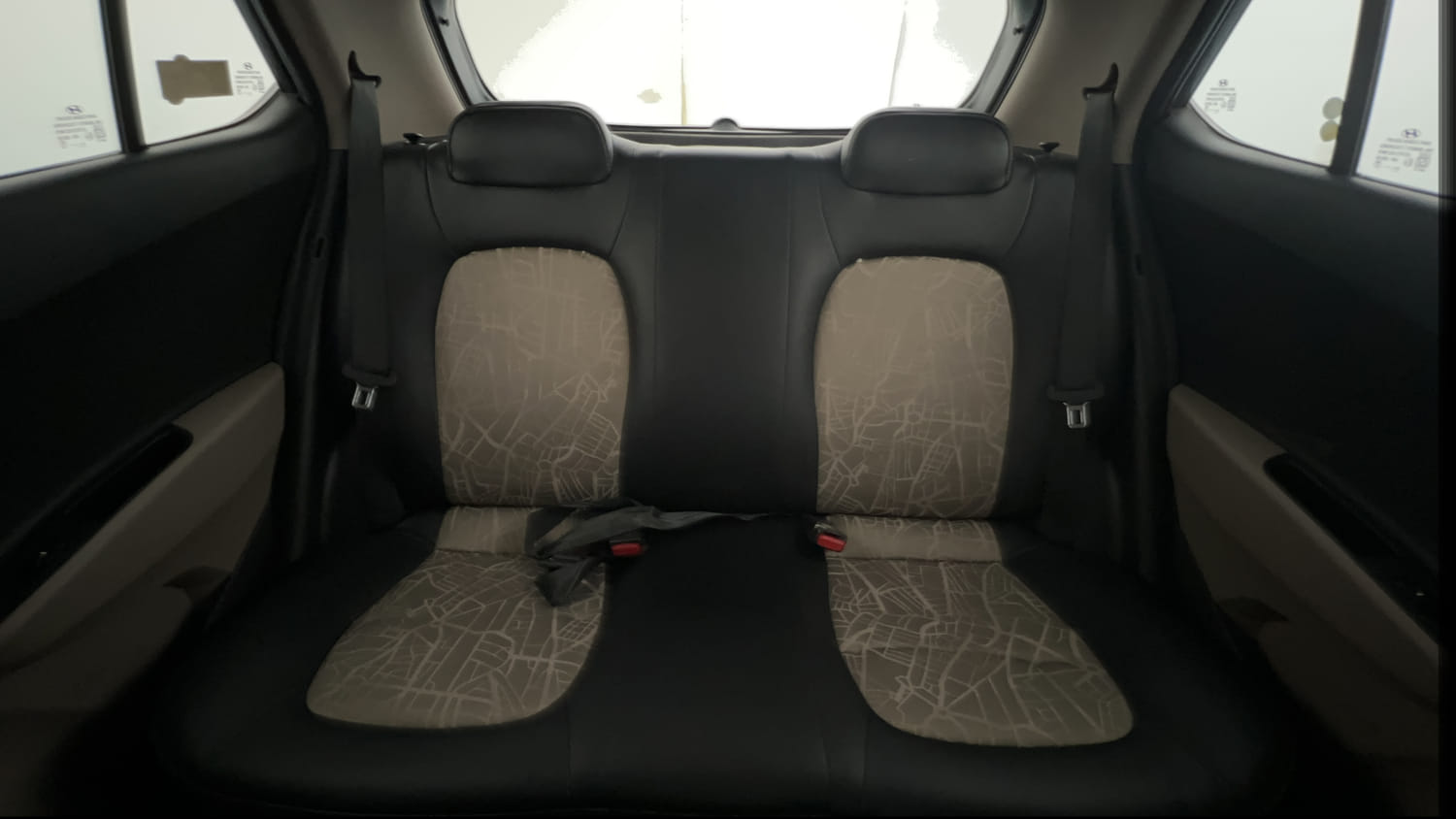 Used 2016 Hyundai Grand i10 Magna 1.2 Kappa VTVT Petrol Manual interior REAR SEAT CONDITION VIEW